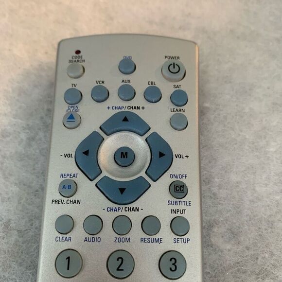 Philips Universal Remote Control - Picture 2 of 5